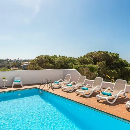 Villaser Villa *